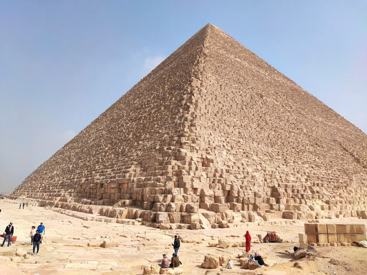 Le Grand Musée Égyptien du Caire et les pyramides au-delà