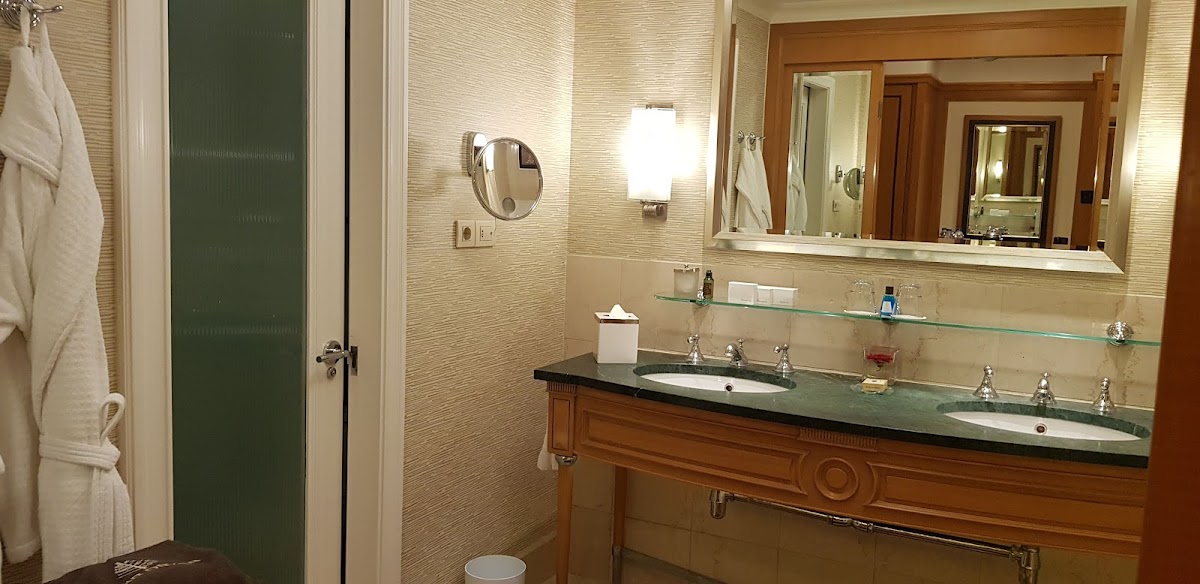 Four Seasons Hotel Cairo at Nile Plaza — photo 4