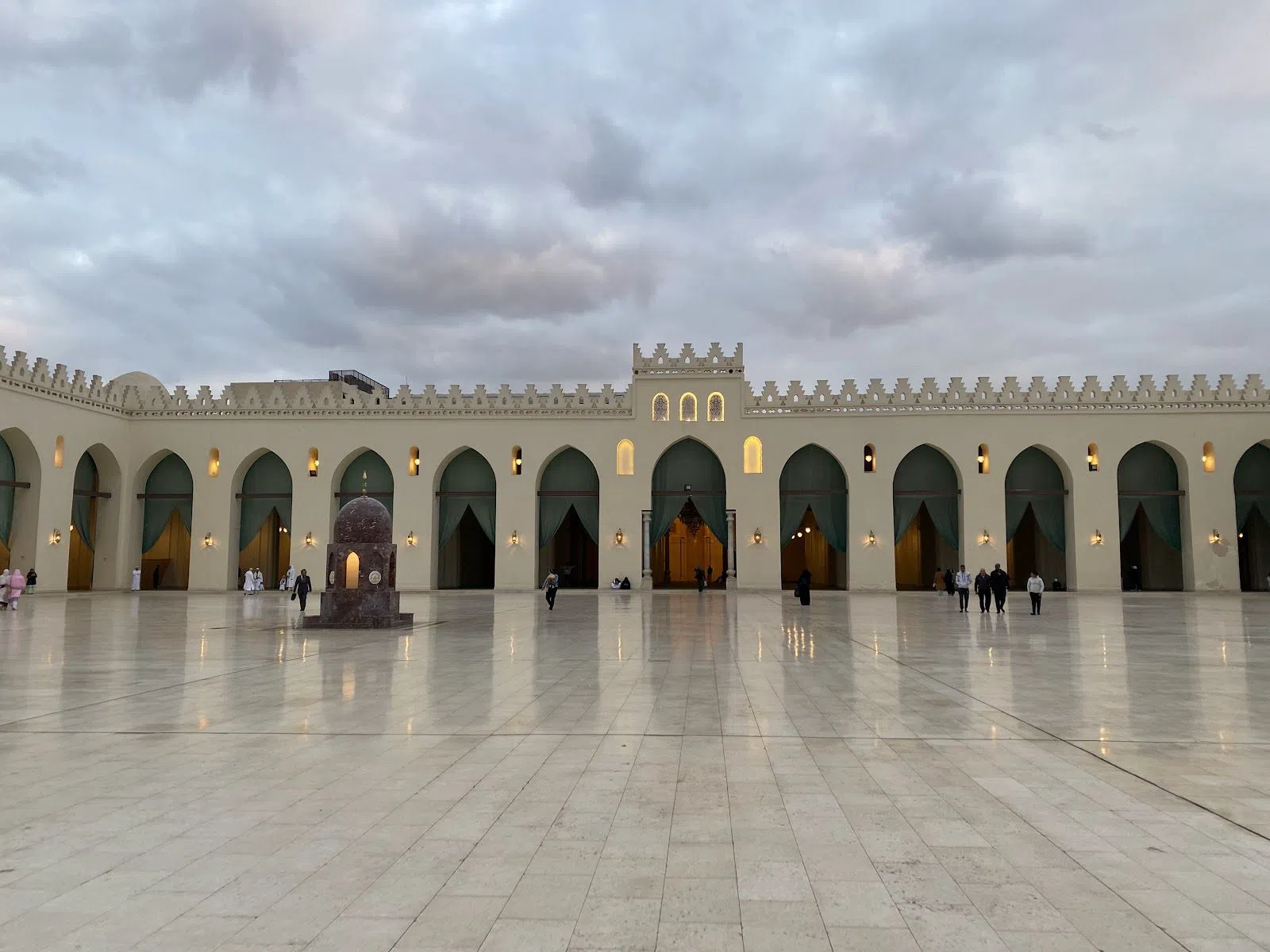 Al-Hakim Mosque (Al-Jami' al-Anwar), Cairo